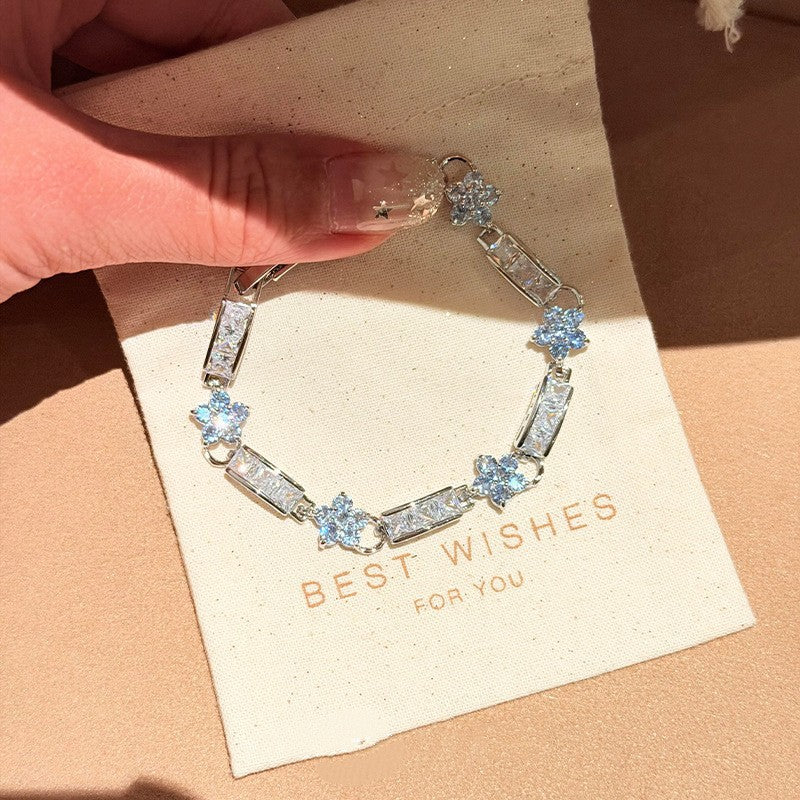 Exquisite Bracelet Inlaid With Colorful Gemstones 83a488e6936f21ec382eacdfa9bfcb00