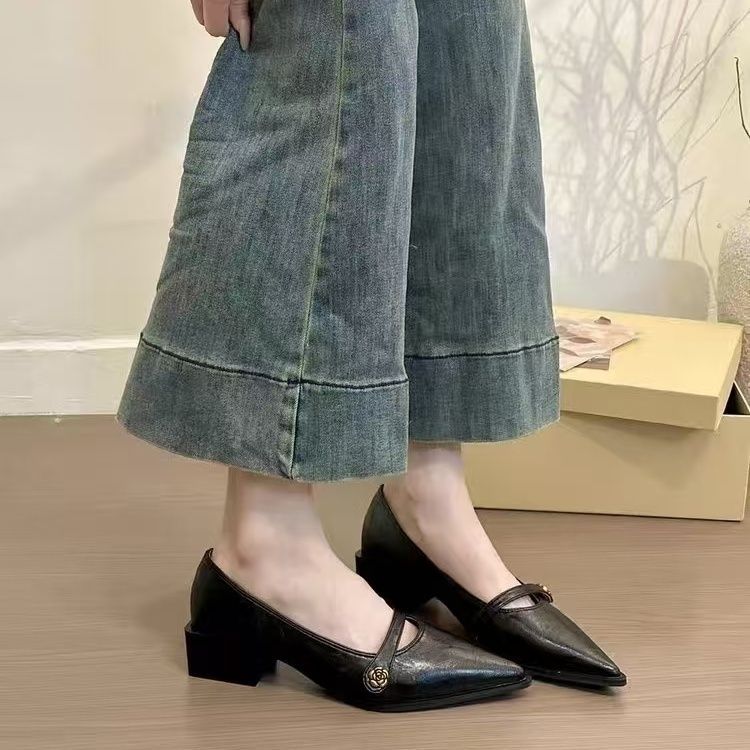 Versatile Fashion Retro Low-cut High Heels Women Camellia c0a81b5b2b1db768e43e94081bde7e04